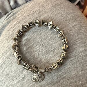 Geometric Bangle Bracelet